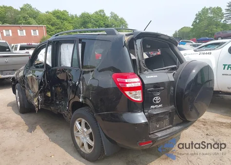 2011 Toyota Rav4 z USA, uszkodzony, nr VIN 2T3BF4DV9BW134542